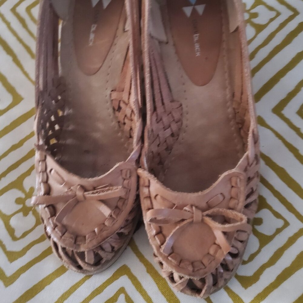 Dani Black Hurrache Wedges